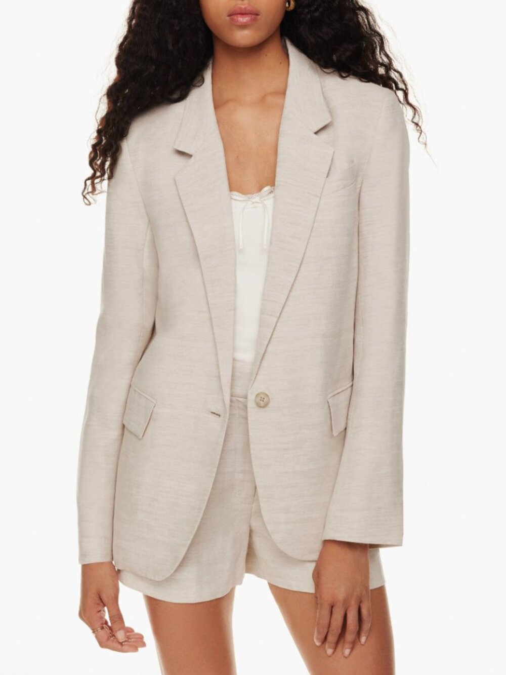 Aritzia Linen-Blend Single-Button Blazer in Light Beige